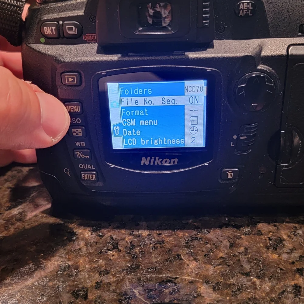 NIKON D70 NIKKOR 55-200mm DSLR Camera